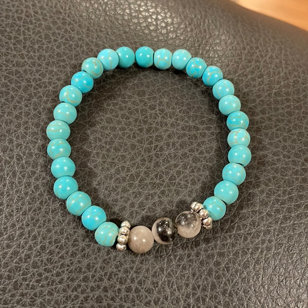 Genuine Crystal  Stretch Bracelet